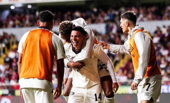 WhatsApp Image 2025-12-17 at 21.15.59